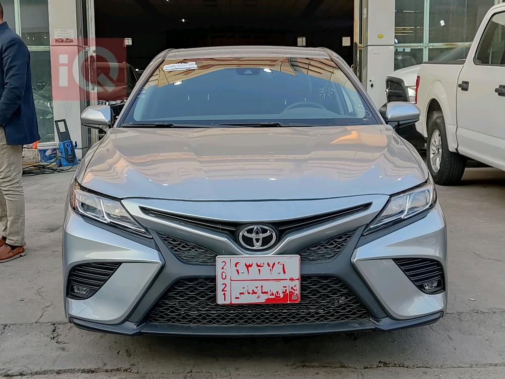 تۆیۆتا کامری